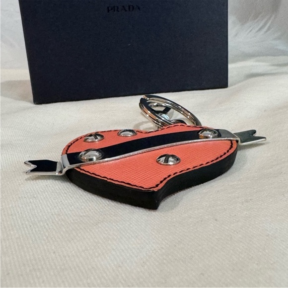 PRADA Saffiano Trick Heart Bag Charm - Picture 7 of 16